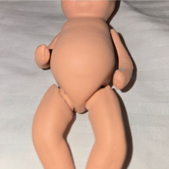 Vintage Kerr& Hinz Bisque Doll collectors Made In US - Picture 12 of 16